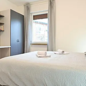  Appartamento -free Parking & Wifi- 10 Minuti Dal Centro Italia